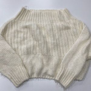 Crop Turtle Neck.